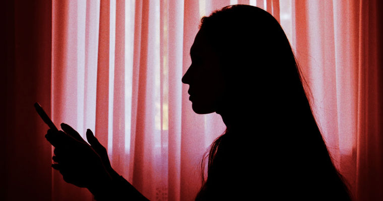 ChatGPT довел женщину в депрессии до самоубийства: "Может быть, это просто конец".