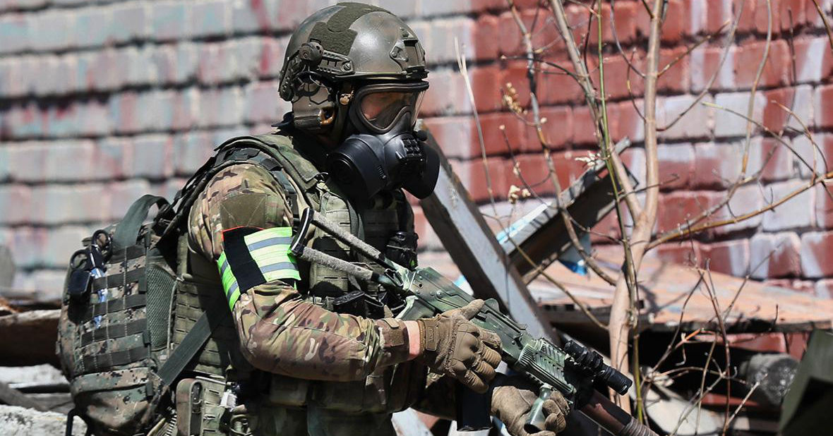 Для боев с диверсантами в Брянской области привлекли ФСБ и военных.