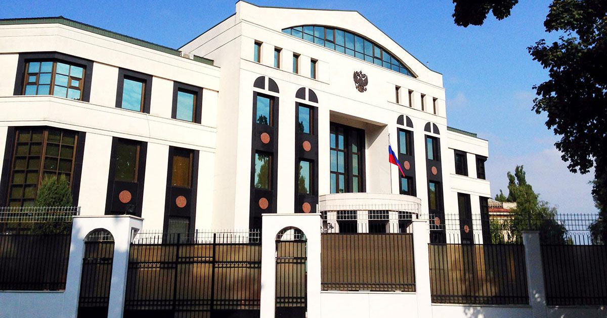 Консульский отдел посольства России в Молдове возобновит работу с 17 августа.