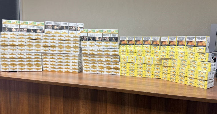 Гражданка Молдовы пыталась вывезти во Францию 6000 сигарет.
