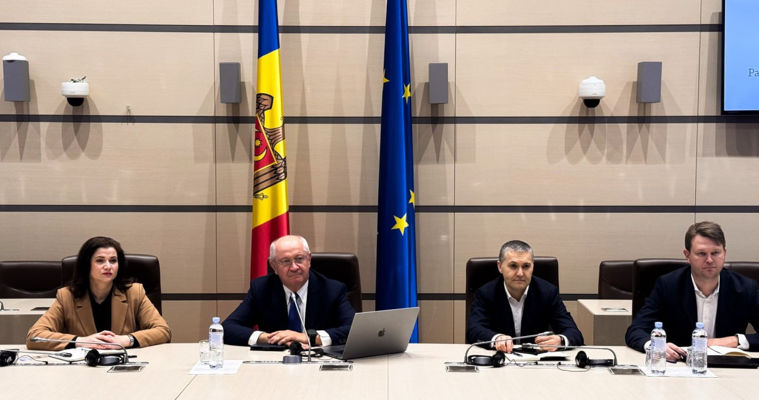 Alexandru Munteanu a discutat cu sindicatele despre creșterea salariilor și reducerea muncii nedeclarate.