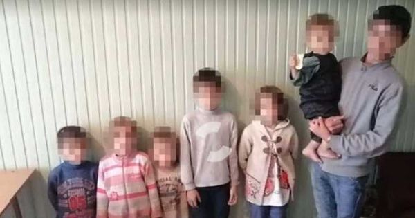 Дети провели на детской площадке и у пруда двое суток.