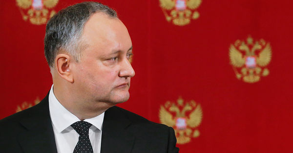 Слушание Додона по делу Energocom перенесено: он за границей.