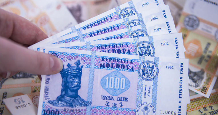 Эксперты выявили недочеты новых лимитов на наличные расчеты. 