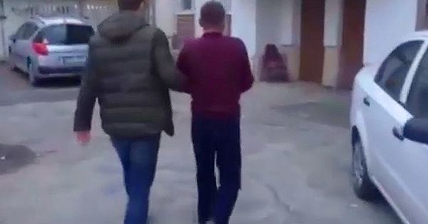 Мужчина признал свою вину. Он был задержан на 72 часа до выяснения всех обстоятельств дела.