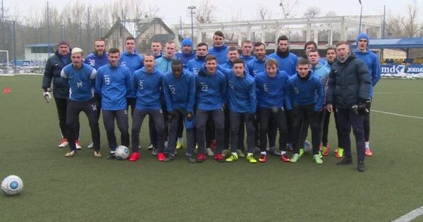 Fotbaliştii Speranţei au recitat poezii dedicate mamelor. 