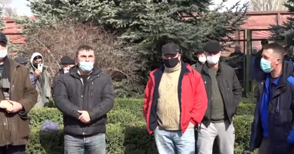 Митинг рабочих-железнодорожников прошел в четверг в локомотивном депо Бельцы. 