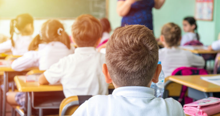 Înscrierea copiilor în clasa I pentru anul școlar 2026-2027 începe pe 1 aprilie.