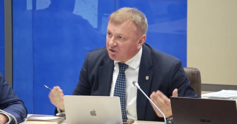 Куюмжу: Требуем объяснений в парламенте о финансовой аномалии в "Молдовагаз".