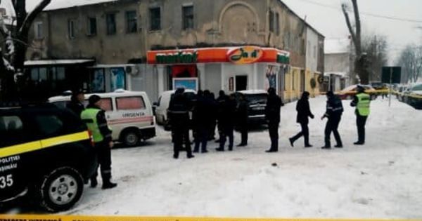 Cine e bărbatul care a detonat grenada. Anunțul polițiștilor