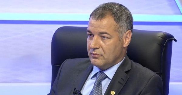Лидер Партии национального единства Октавиан Цыку.