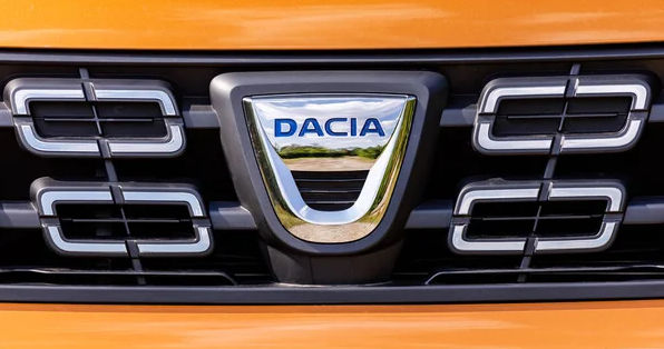Dacia обогнала Renault по количеству регистраций на европейском рынке в январе.