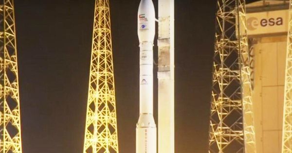 В Сети опубликовано видео неудачного пуска ракеты-носителя Vega.
