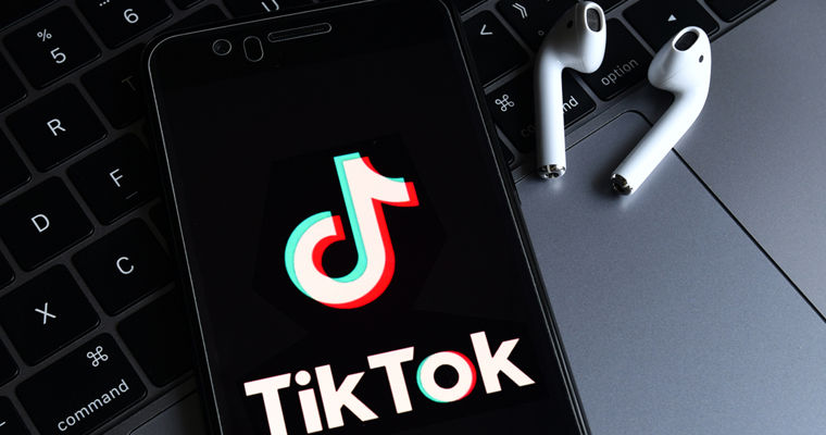Алгоритм TikTok после продажи будет контролировать американская компания.