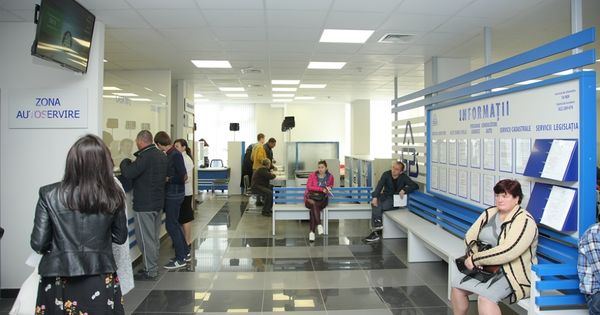 Заявители на получение госуслуг будут иметь возможность в письменном виде выразить свое мнение о качестве обслуживания в многофункциональных центрах Агентства государственных услуг. Фото: asp.gov.md.