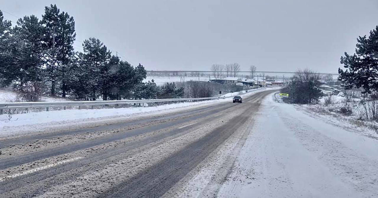 Зимние условия движения на дорогах Молдовы: из-за гололеда произошло 11 ...