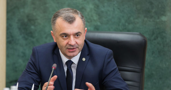Кику и представители АГУ обсудят нарушения при сдаче экзаменов на водительские права.
