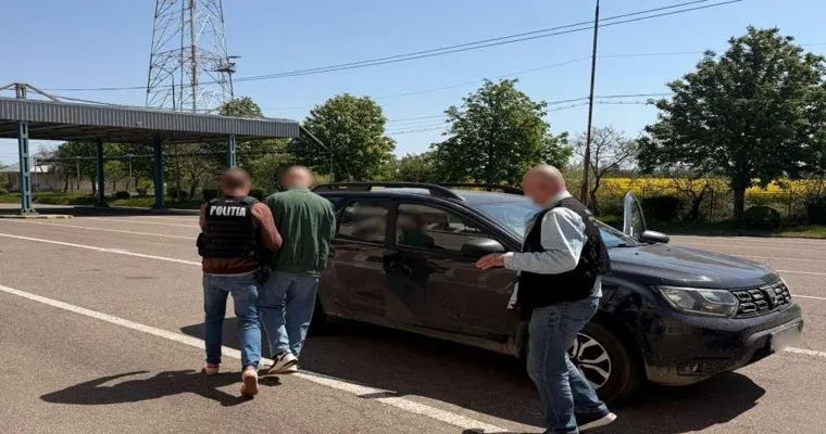 Moldovean căutat pentru trei omoruri comise în Rusia, prins la vama Albița