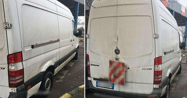 Un moldovean, prins la vama Albița cu un microbuz furat din Italia