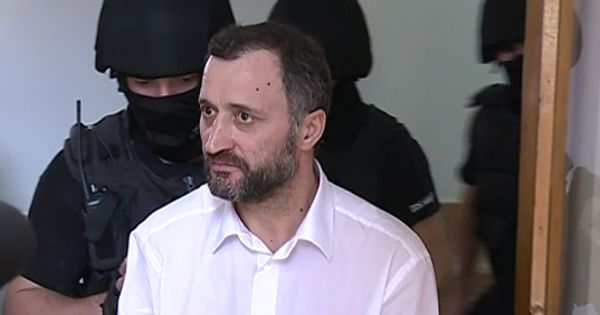 Адвокат бывшего премьер-министра заявил, что расследование еще раз демонстрирует, что Влад Филат обвиняется в преступлении, которого не совершал. Фото: Protv.md