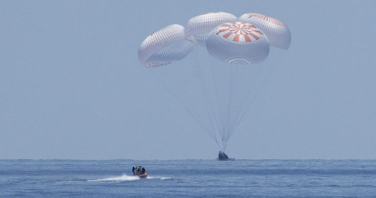 Корабль Crew Dragon успешно приводнился у берегов Калифорнии