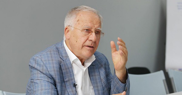 Думитру Дьякову исполнилось 70 лет.