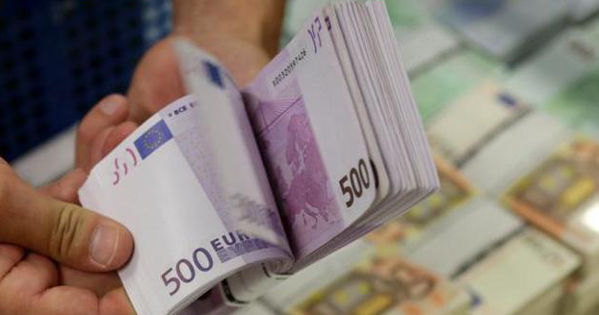 В Италии пенсионер выбросил сканер с миллионом евро.