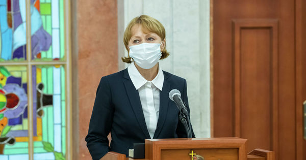 Немеренко со сменой должности резко поменяла мнение о масках.