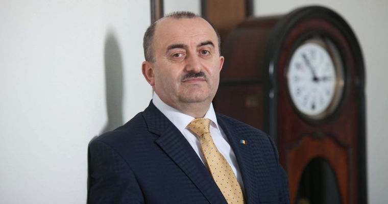 Топалэ отреагировал на новые обвинения: "Откуда воровать, если денег не было?"