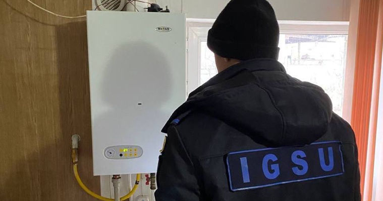 В Гагаузии двое детей отравились угарным газом из-за неисправной колонки.