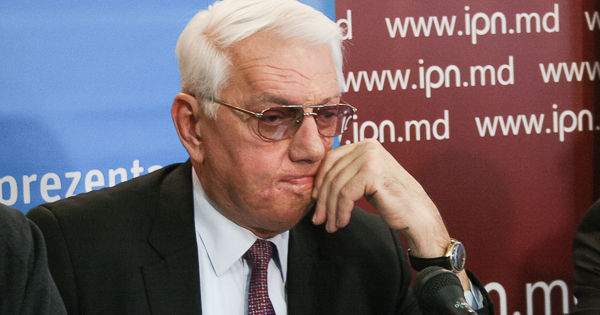 Ex-premier: Fără sprijinul UE ne va fi greu să schimbăm lucrurile