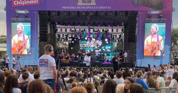 Сегодня проходит последний день фестиваля Te salut Chișinău.
