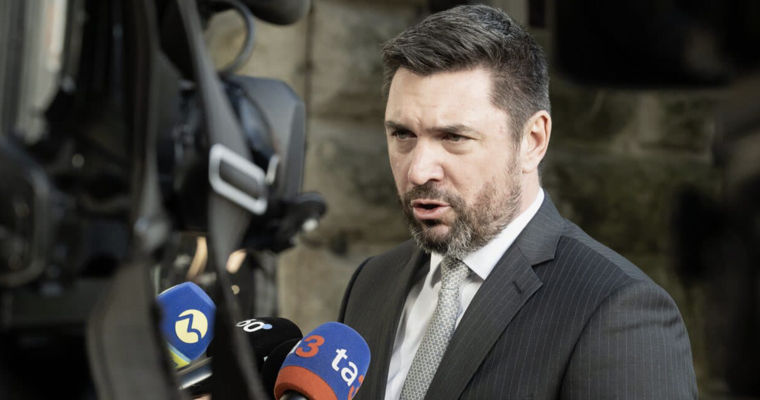 Посол Украины возмутился заявлениями словацкого министра о наркомании Зеленского.