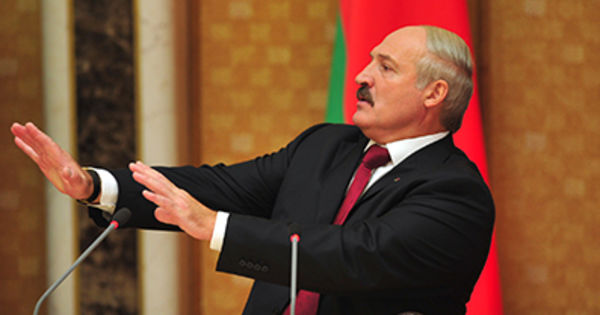 Лукашенко поручил отвести «майданутым» в Белоруссии отдельную площадь.