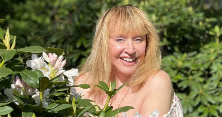 Алла Пугачева с детьми переедет в Латвию.