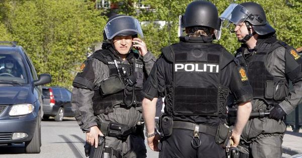 В Норвегии один человек пострадал при нападении женщины с ножом в Бергене.