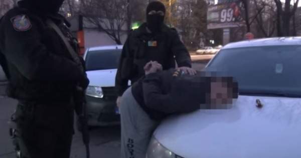 В Кишиневе трое спортсменов задержаны за торговлю наркотиками.
