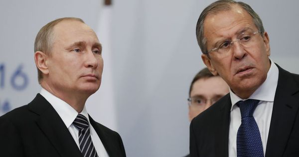 Rusia expulzează 150 de diplomați occidentali. Replica pentru SUA. Foto: Washington Times