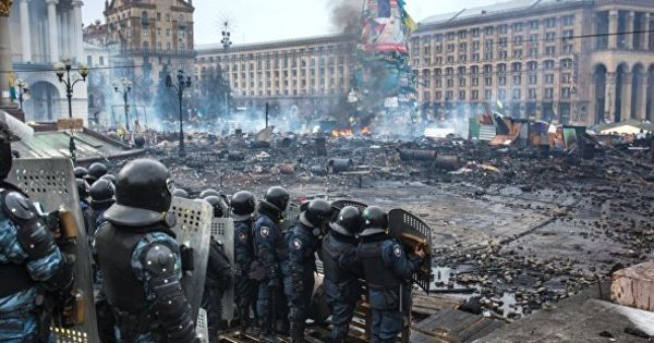 Путин заявил, что знает об участии "грузинских снайперов" в Евромайдане.