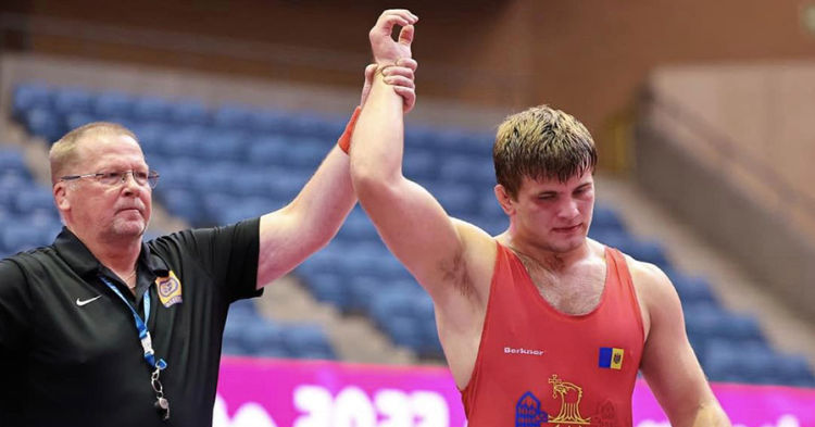 Юниор из Молдовы завоевал бронзу на Чемпионате мира по борьбе в Иордании.