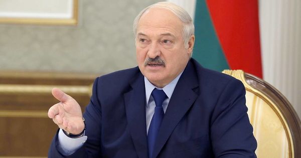 Лукашенко призвал не верить обещаниям оппонентов о быстрых реформах. Фото: tass.ru.