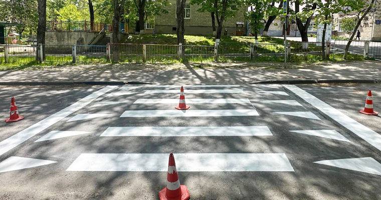 На улицах Кишинёва началось обновление дорожной разметки.