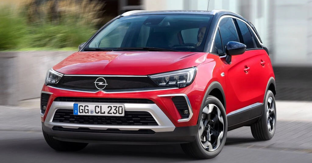 Opel Crossland 2024 тестируется в электрической версии.