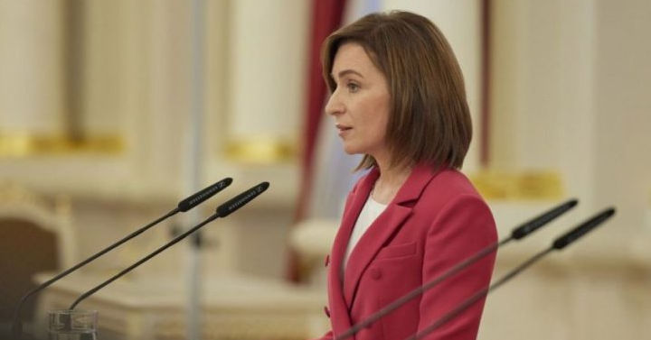 Санду отправилась с рабочим визитом в Словению.