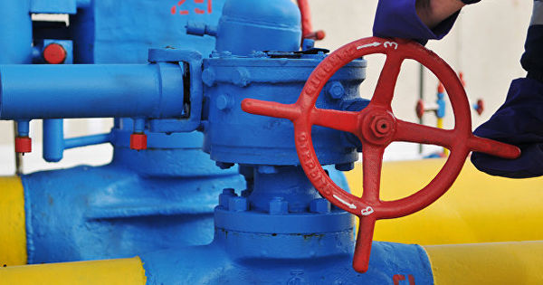 Транзит газа через Украину для "Газпрома" самый дорогой, считает эксперт.