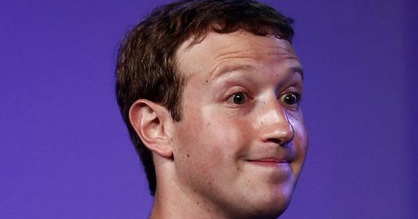 Zuckerberg își cere scuze în ziare britanice și americane.