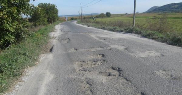 Amenzi de până la 75 de mii de lei pentru repararea necalitativă a drumurilor.