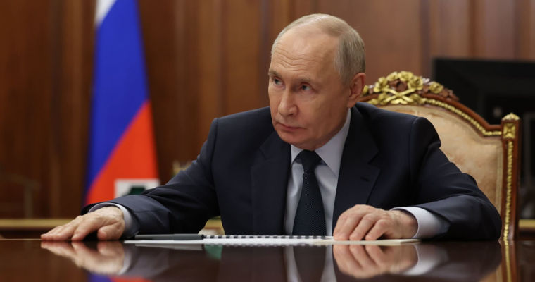 Евросоюз готовится к возможным переговорам с Путиным.