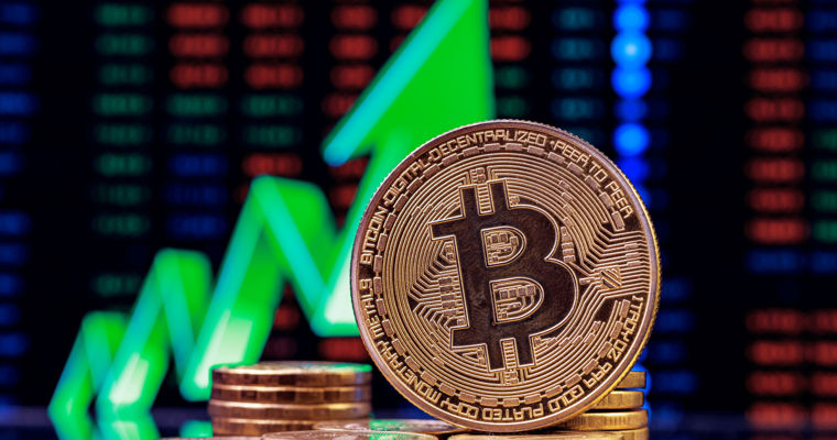 Биткоин побил исторический рекорд, превысив отметку $125 тысяч.