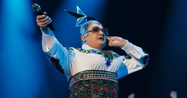 Артист Андрей Данилко пообещал подумать над выдвижением своей кандидатуры на выборах президента Украины. 